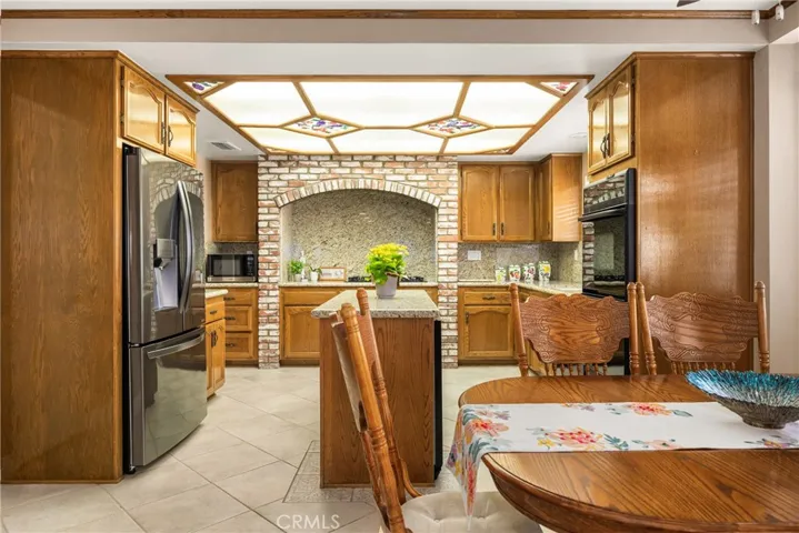 20415 Via Cristal, Yorba Linda, California 92886