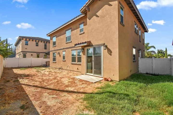 1448 W 11th Street, Pomona, California 91766