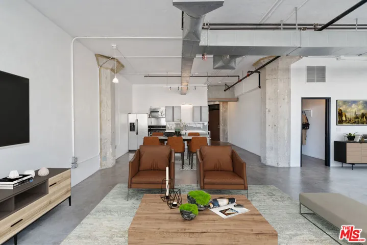 315 E 8th Street 201, Los Angeles, California 90014