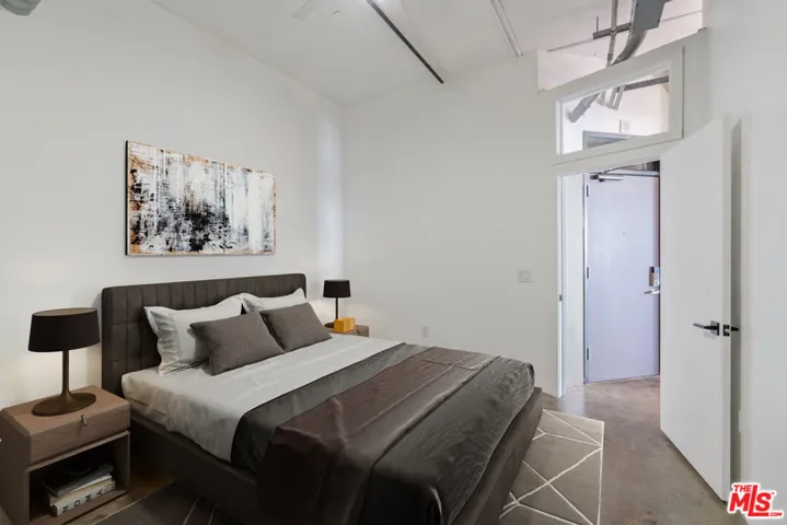 315 E 8th Street 201, Los Angeles, California 90014
