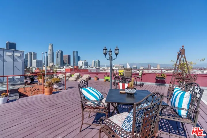 315 E 8th Street 201, Los Angeles, California 90014