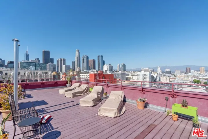 315 E 8th Street 201, Los Angeles, California 90014