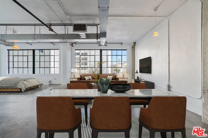 315 E 8th Street 201, Los Angeles, California 90014