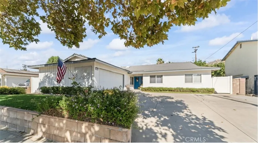 2218 Jonesboro Avenue, Simi Valley, California 93063