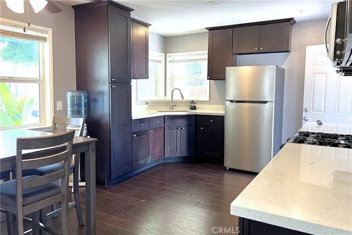1427 E 68th Street, Long Beach, California 90805