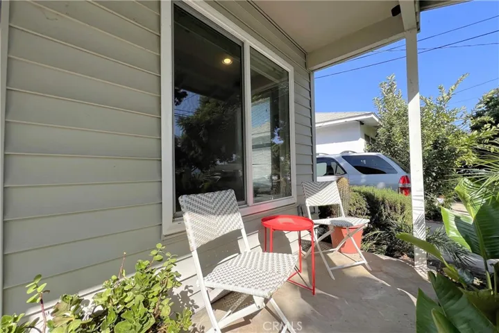 1427 E 68th Street, Long Beach, California 90805