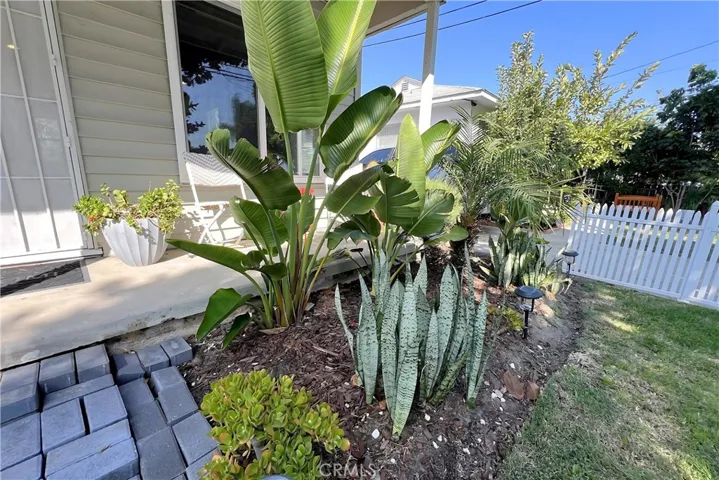 1427 E 68th Street, Long Beach, California 90805