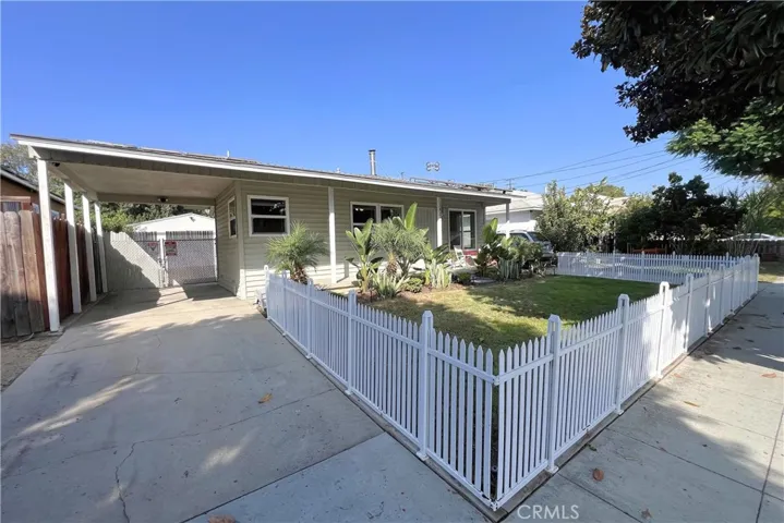 1427 E 68th Street, Long Beach, California 90805