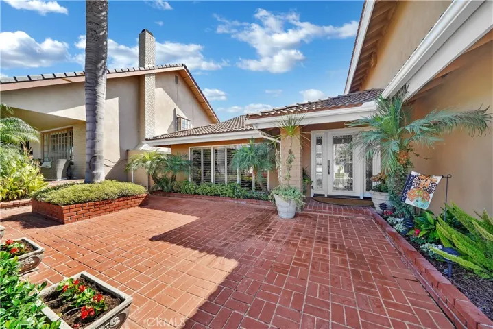 10112 Birchwood, Huntington Beach, California 92646