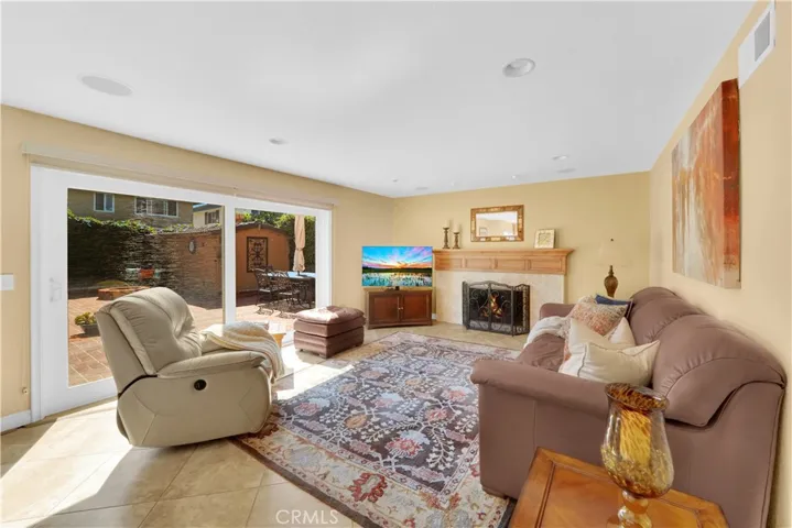 10112 Birchwood, Huntington Beach, California 92646