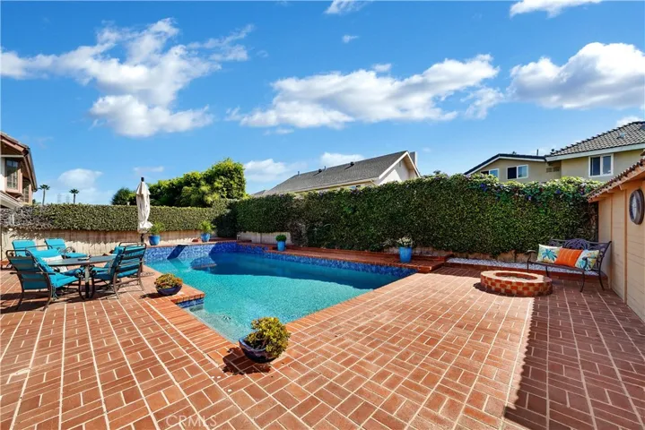 10112 Birchwood, Huntington Beach, California 92646