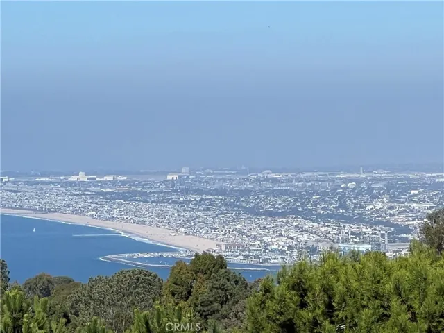 6125 Monero Drive, Rancho Palos Verdes, California 90275