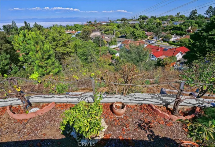 6125 Monero Drive, Rancho Palos Verdes, California 90275