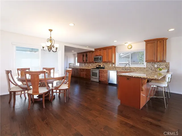 6125 Monero Drive, Rancho Palos Verdes, California 90275