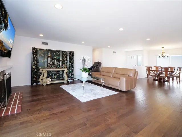 6125 Monero Drive, Rancho Palos Verdes, California 90275