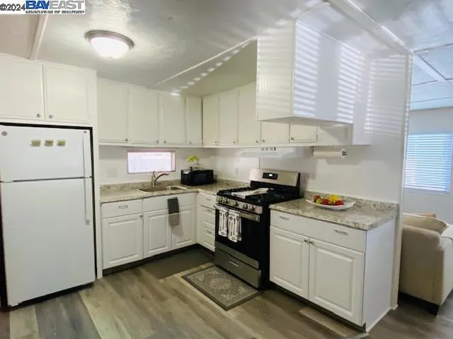 1200 W Winton Ave, Hayward, California 94545