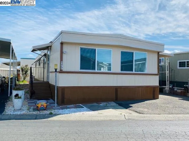 1200 W Winton Ave, Hayward, California 94545