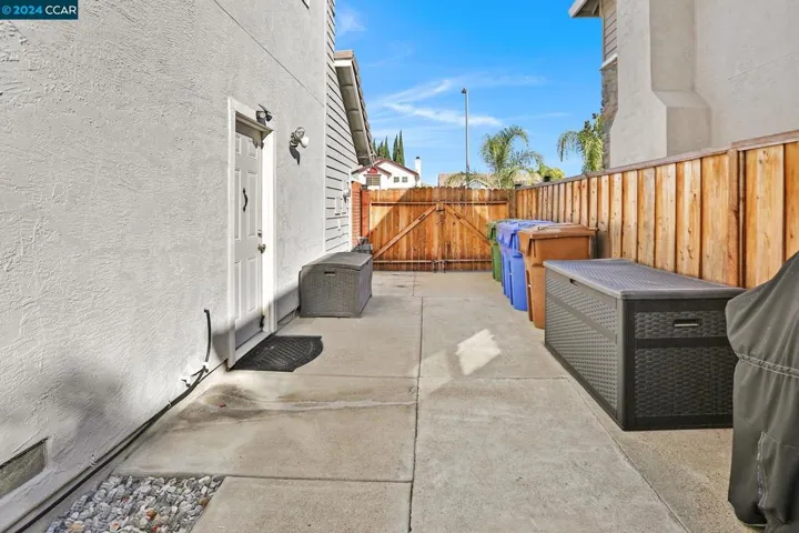 1004 New Holland Ct, Brentwood, California 94513-2510