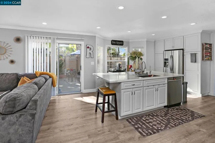 1004 New Holland Ct, Brentwood, California 94513-2510