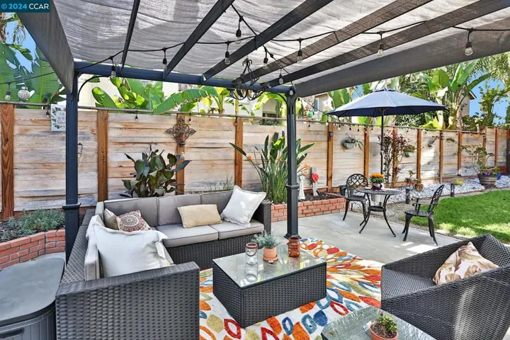 1004 New Holland Ct, Brentwood, California 94513-2510