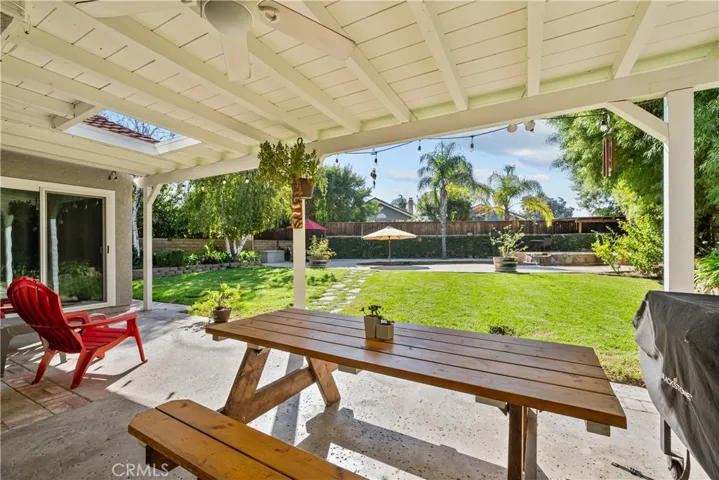 21906 Jeffers Lane, Saugus, California 91350