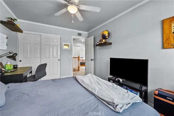 21906 Jeffers Lane, Saugus, California 91350