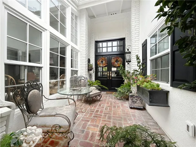 14 Rue Marseille, Newport Beach, California 92660