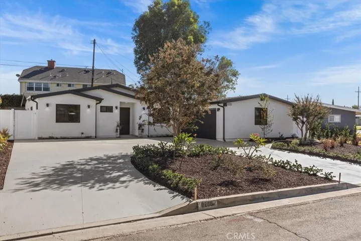 8266 Country Club Drive, Buena Park, California 90621