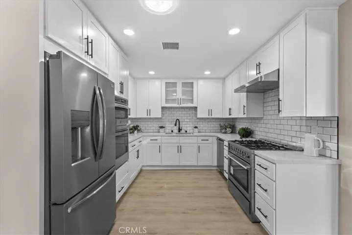 8266 Country Club Drive, Buena Park, California 90621