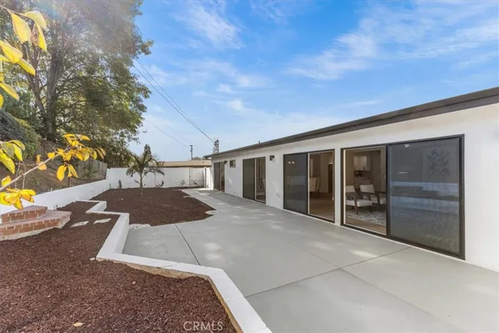 8266 Country Club Drive, Buena Park, California 90621