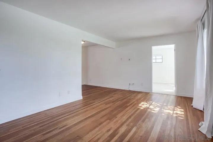 1760 Pacific Beach Dr, San Diego, California 92109