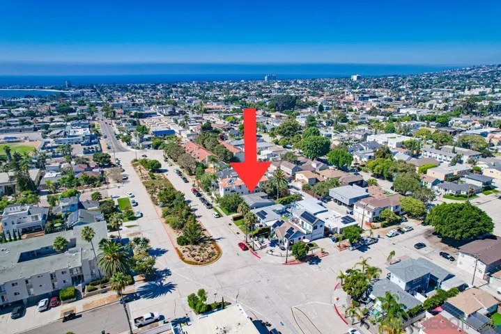 1760 Pacific Beach Dr, San Diego, California 92109