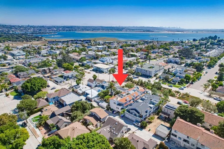 1760 Pacific Beach Dr, San Diego, California 92109