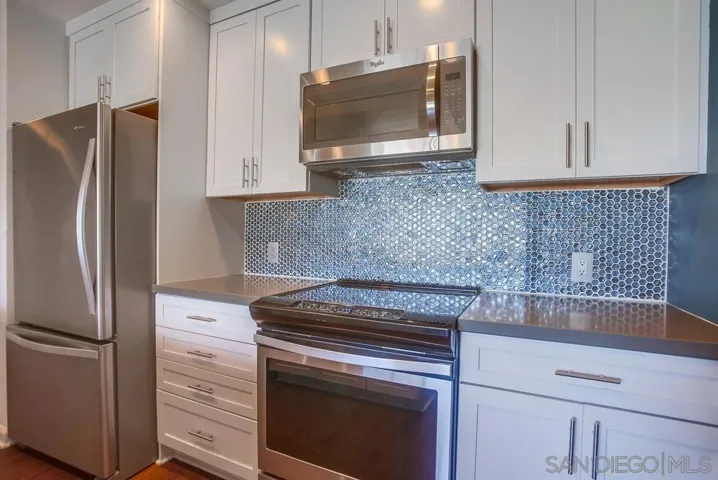 1760 Pacific Beach Dr, San Diego, California 92109