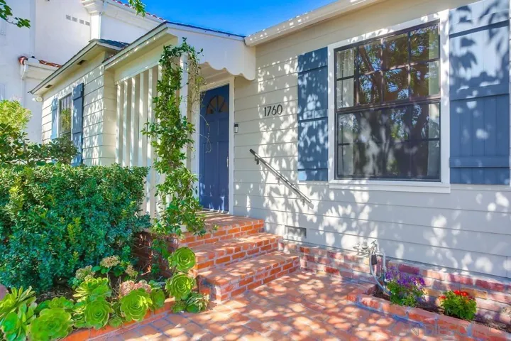 1760 Pacific Beach Dr, San Diego, California 92109