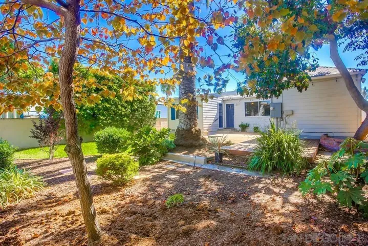 1760 Pacific Beach Dr, San Diego, California 92109