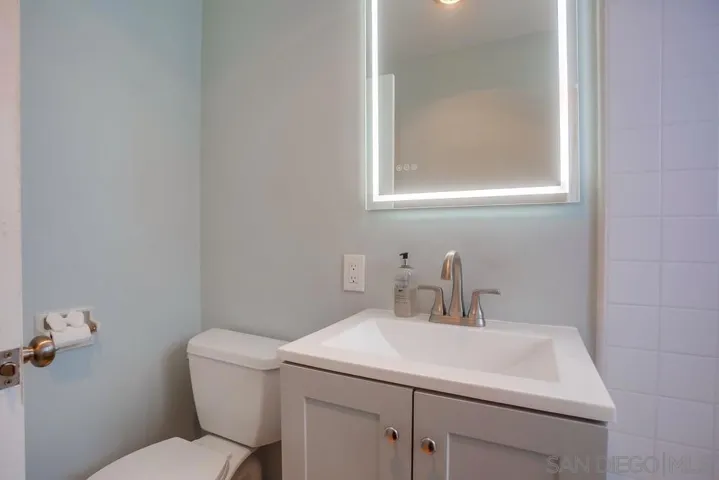 1760 Pacific Beach Dr, San Diego, California 92109