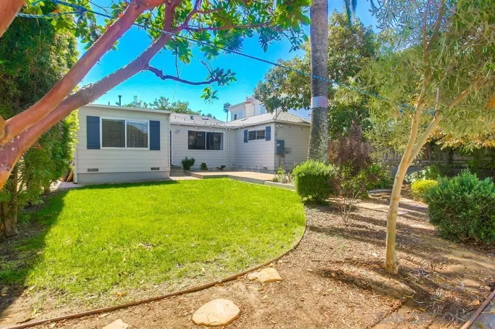 1760 Pacific Beach Dr, San Diego, California 92109