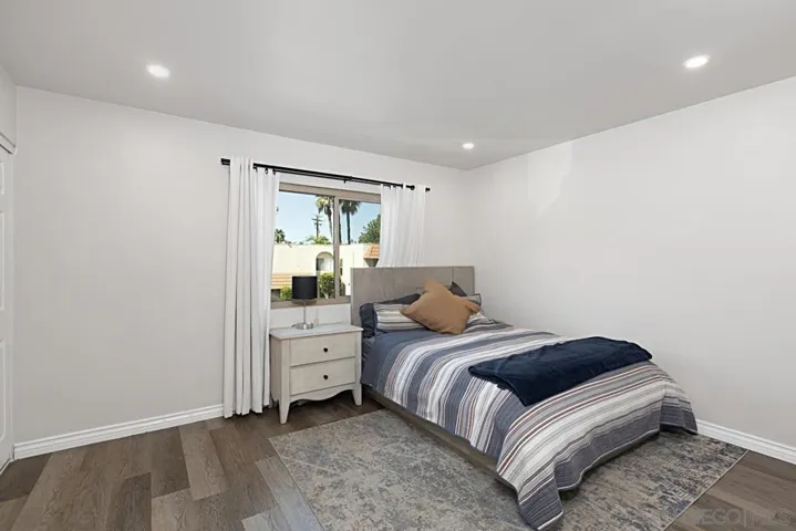 6783 Alvarado Rd 5, San Diego, California 92120