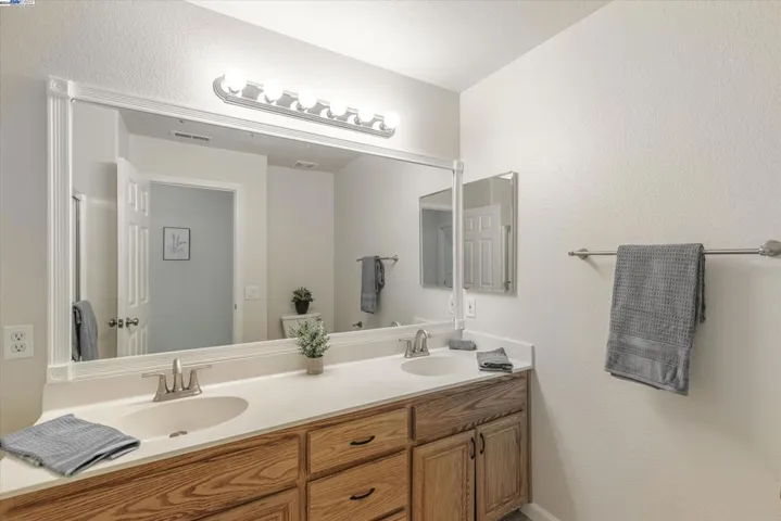 1105 Baltusrol Ct, Livermore, California 94551