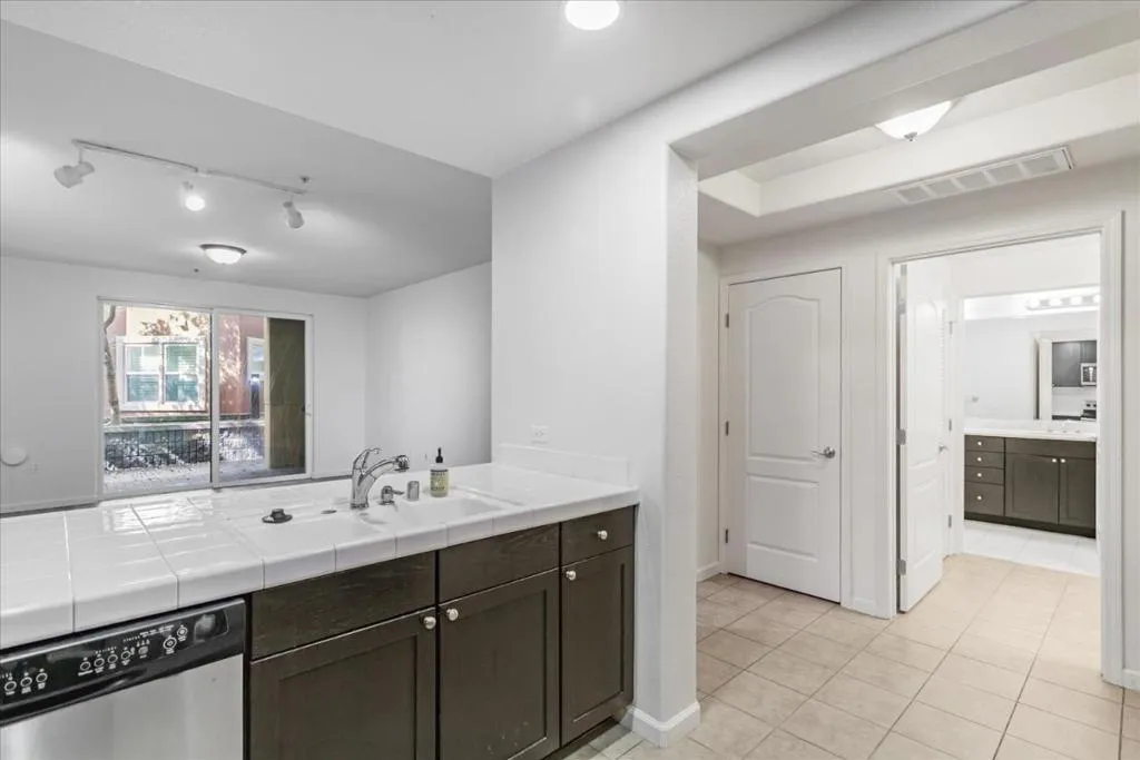 809 Auzerais Avenue 109, San Jose, California 95126 home-pic-16