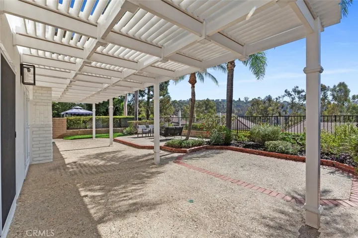 25652 Fallenwood, Lake Forest, California 92630