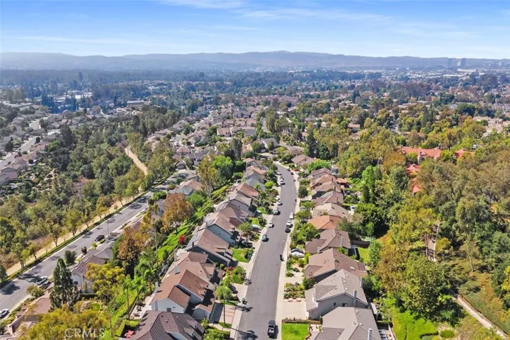25652 Fallenwood, Lake Forest, California 92630