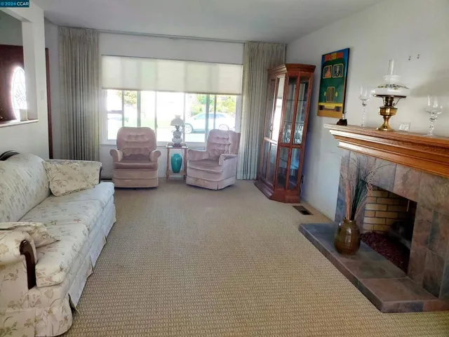 2133 Wilmington Dr., Walnut Creek, California 94596-6238