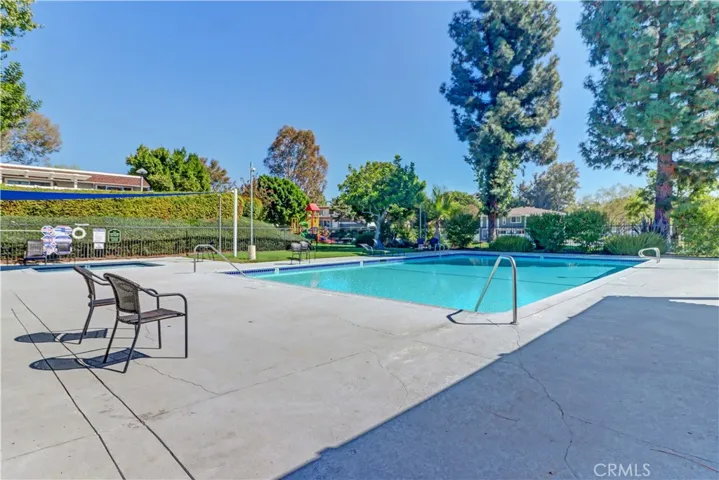 Association pool