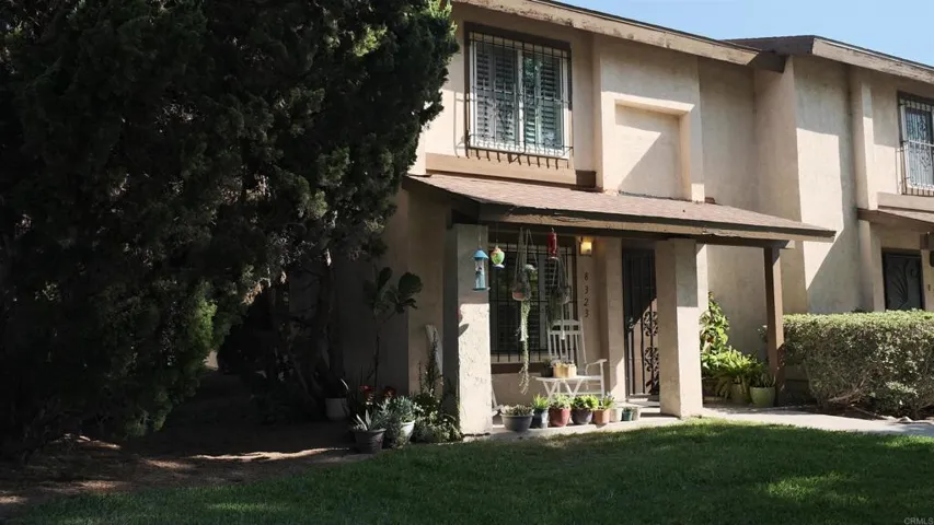 8323 Panorama Ridge Ct, Spring Valley, California 91977