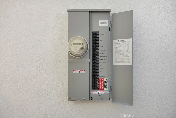 new 200 AMP Electric Panel