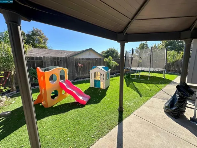 1876 Quail Meadows Cir, Vacaville, California 95687