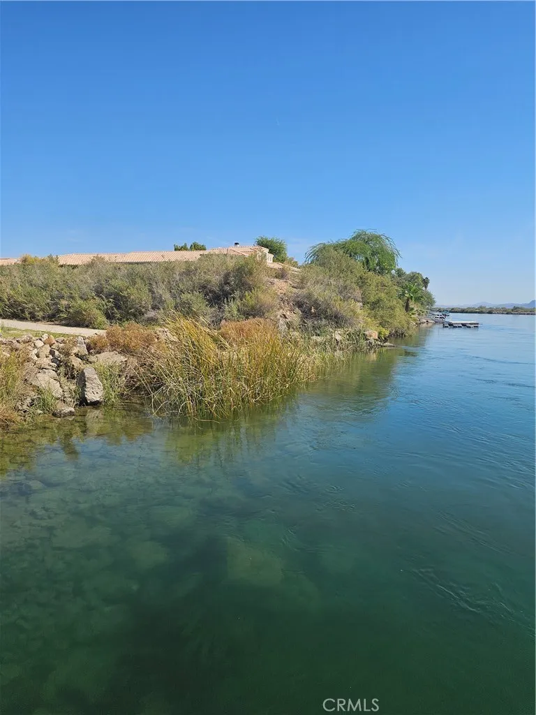 Beautiful 120' of River Front
