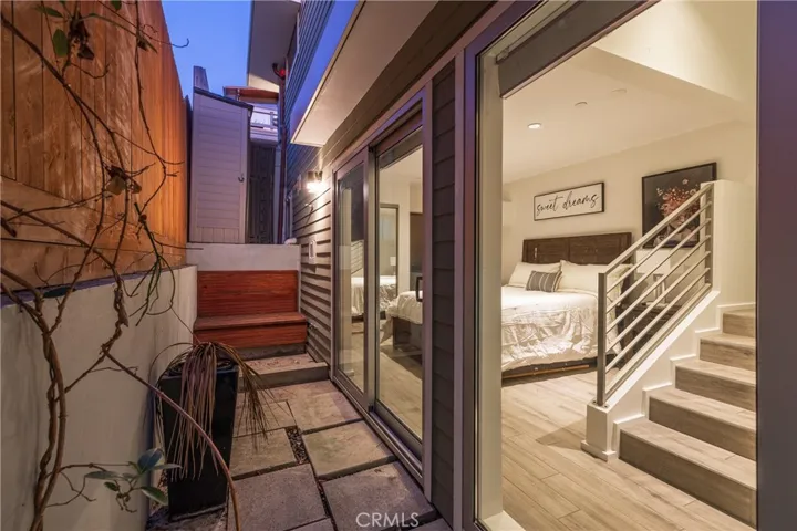 31911 Crestwood Place, Laguna Beach, California 92651